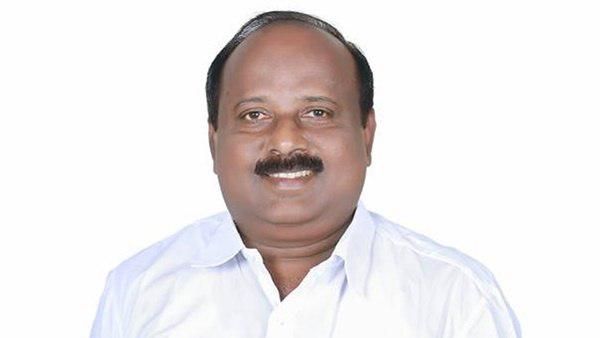 വെള്ളപ്പൊക്കത്തിലും മുങ്ങാതെ എറണാകുളം... യുഡിഎഫ് തന്നെ: പൊന്നാപുരം കോട്ടയെന്ന് പാര്‍ട്ടി