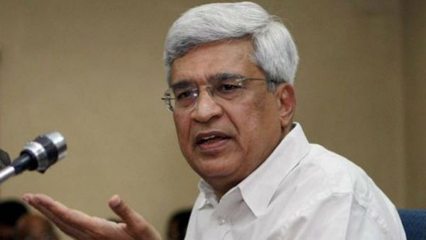 ബിജെപിക്ക് ബദലാവാന്‍ കമ്മ്യൂണിസ്റ്റുകാര്‍ക്കേ സാധിക്കൂവെന്ന് കാരാട്ട്, കോണ്‍ഗ്രസിന് തകര്‍ച്ച!!