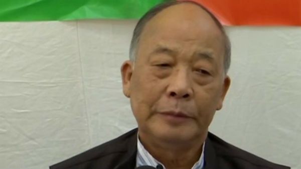 മുൻ മണിപ്പൂർ മുഖ്യമന്ത്രിയുടെ വീട്ടിൽ റെയ്ഡ്: പിടിച്ചെടുത്തത് 26 ലക്ഷത്തിന്റെ അസാധു നോട്ടുകൾ