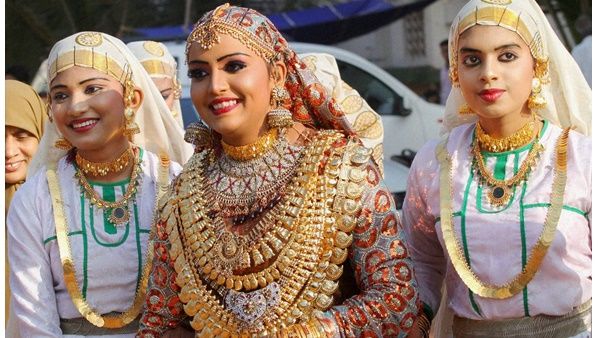 സംസ്ഥാന സ്കൂൾ കലോത്സവത്തിന് തിരി തെളിഞ്ഞു, ഇനി കലാമാമാങ്കത്തിന്റെ നാലുനാൾ