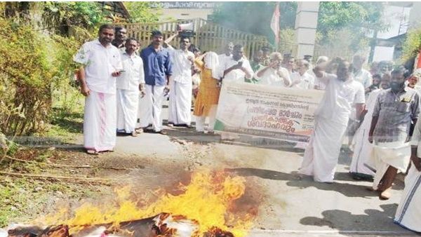 മട്ടന്നൂർ നഗരസഭ മരിച്ചവരെപ്പോലും അപമാനിക്കുന്നു: രൂക്ഷ വിമർശനവുമായി സതീശൻ പാച്ചേനി