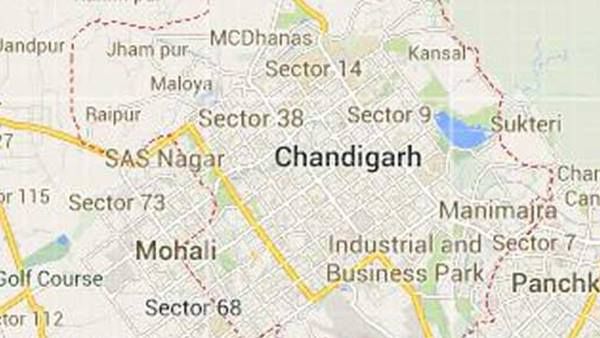 വിരമിച്ച സിവില്‍ സര്‍വീസ് ഉദ്യോഗസ്ഥന് വീടൊഴിയാൻ നിർദേശം: ഒഴിപ്പിക്കേണ്ടത് ഐഎഎസ്സുകാരിയായ മകൾ