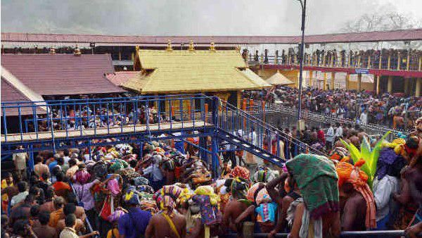 യുവതികളില്ലെന്ന് ഉറപ്പ് വരുത്താൻ പമ്പ-നിലയ്ക്കൽ ബസുകളിൽ കർശന പരിശോധന, രേഖകൾ പരിശോധിക്കും