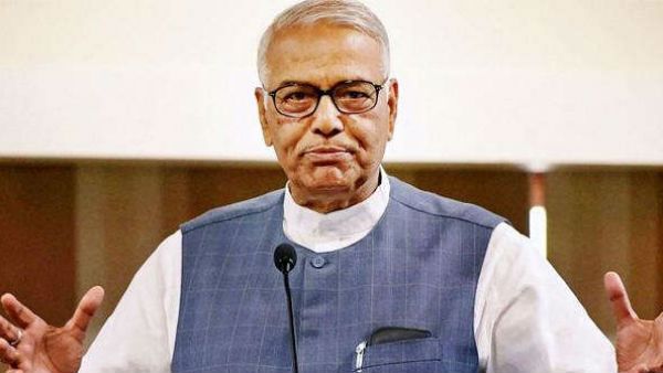 ഗവര്‍ണര്‍ മോദി സര്‍ക്കാരിന്റെ ഏജന്റ്.... രാഷ്ട്രപതി ഭരണ ശുപാര്‍ശയില്‍ തുറന്നടിച്ച് യശ്വന്ത് സിന്‍ഹ