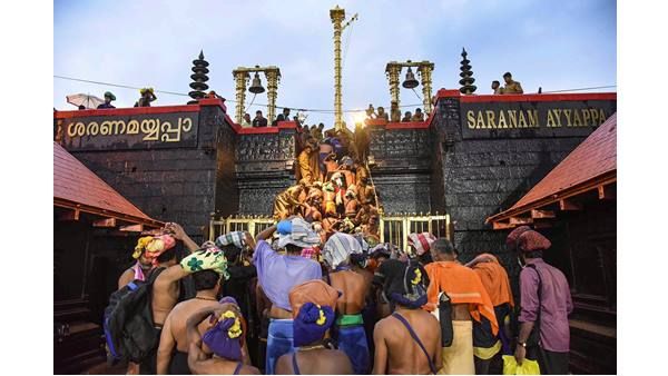 ശബരിമല തീർത്ഥാടനം: സന്നിധാനത്ത് ദേവസ്വം മന്ത്രിയുടെ നേതൃത്വത്തിൽ അവലോകന യോഗം