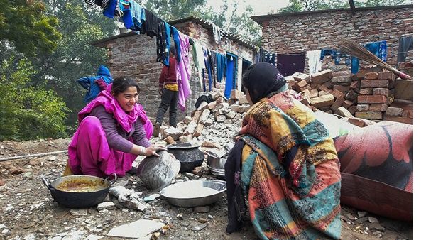 പൗരത്വ നിയമ ഭേദഗതി: ശ്രീലങ്കൻ അഭയാർത്ഥി ക്യാമ്പ് സന്ദർശിച്ച മാധ്യമ പ്രവർത്തകർക്കെതിരെ കേസ്