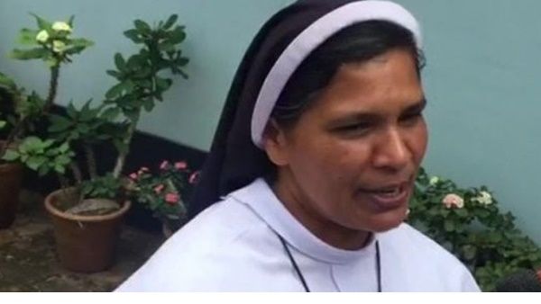 കേട്ടാൽ അറയ്ക്കുന്ന മുദ്രാവാക്യങ്ങൾ; എല്ലാം സഭയുടെ പിന്തുണയോടെ ഭീഷണിയുണ്ടെന്ന് സിസ്റ്റർ ലൂസി കളപ്പുര