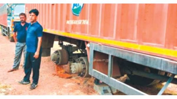 നിര്‍ത്തിയിട്ട ചരക്കുലോറിയുടെ ടയര്‍ മോഷ്ടിച്ച സംഭവം: അന്വേഷണം ഇതരസംസ്ഥാനക്കാരെ കേന്ദ്രീകരിച്ചും