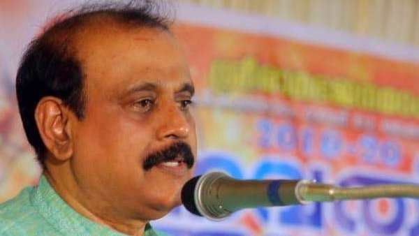 സംഘര്‍ഷമുണ്ടാക്കി അപായപ്പെടുത്താന്‍ ഗൂഢാലോചന, പോലീസിൽ പരാതിയുമായി ടിപി സെൻകുമാർ!