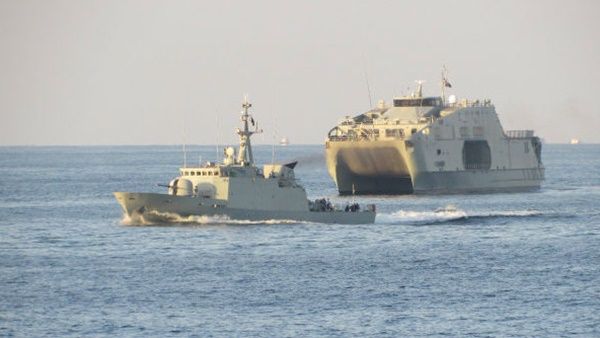 ബ്രിട്ടീഷ് സൈന്യവും വരുന്നു?; എന്തിനും തയ്യാറായി ഗള്‍ഫ് തീരത്ത് 2 യുദ്ധക്കപ്പലുകള്‍, 48 മണിക്കൂര്‍