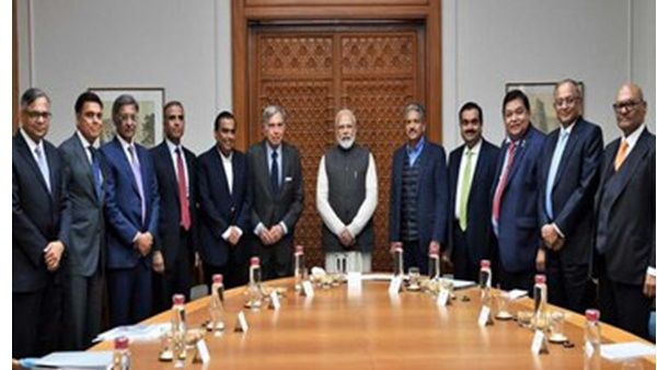 ' ഇത് പ്രധാനമന്ത്രിയുടെ സമ്പന്ന സുഹൃത്തുക്കൾക്കായി കരുതിവെച്ച ബജറ്റ്', വിമർശനവുമായി രാഹുൽ ഗാന്ധി