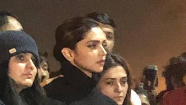 ദീപിക പദുകോൺ ജെഎൻയുവിൽ: വിദ്യാർത്ഥികൾക്ക് ഐക്യധാർഢ്യം, സിനിമ ബഹിഷ്കരിക്കാൻ ബിജെപി നേതാവിന്റെ ആഹ്വാനം