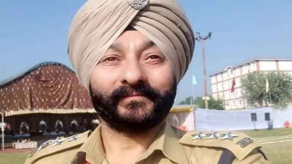 ദേവീന്ദർ സിംഗിന്റെ അറസ്റ്റിൽ നിർണായക വഴിത്തിരിവ്, സൈനിക ആസ്ഥാനത്തിന്റെ രേഖകൾ കണ്ടെടുത്തു