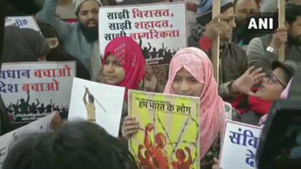 പ്രക്ഷോഭകര്‍ വിളിച്ച ഹം ദേഖേംഗേ മുദ്രാവാക്യം ഹിന്ദുവിരുദ്ധമോ? പാക് കവിയുടെ വാക്കുകള്‍