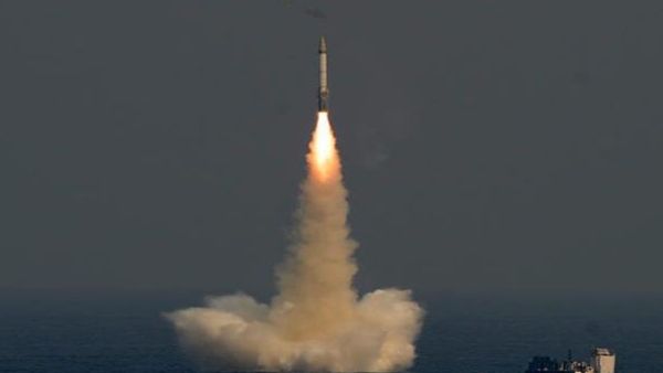 ഇന്ത്യയുടെ ദീര്‍ഘദൂര ആണവ മിസൈല്‍ വിജയകരമായി പരീക്ഷിച്ചു