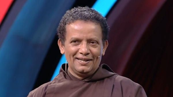 മുസ്ലിംങ്ങളും അത്ര പുണ്യാളന്‍മാര്‍ ഒന്നുമല്ല; കടുത്ത വര്‍ഗീയ പ്രസംഗവുമായി' കാപ്പിപ്പൊടിയച്ഛന്‍'