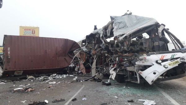 കോയമ്പത്തൂർ അപകടം; മരിച്ചവരുടെ കുടുംബാംഗങ്ങൾക്ക് 10 ലക്ഷം രൂപ വീതം നഷ്ടപരിഹാരം