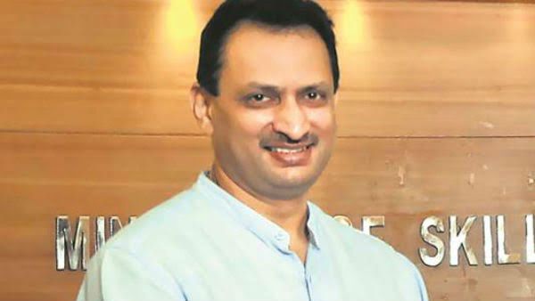 ഗാന്ധിയുടെ സ്വാതന്ത്ര്യ സമരം വെറും നാടകം, എല്ലാം ബ്രിട്ടീഷുകാരുടെ അറിവോടെയെന്ന് ബിജെപി എംപി!!