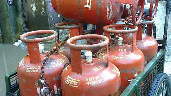 തിരഞ്ഞെടുപ്പിന് പിന്നാലെ കനത്ത പ്രഹരം: ഗ്യാസ് സിലിണ്ടര്‍ വില കുത്തനെ കൂട്ടി, പുതിയ വില ഇങ്ങനെ