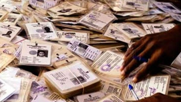 പൗരത്വം തെളിയിക്കുന്നതിന് രേഖ എന്താണ്.. രണ്ട് വ്യത്യസ്ത വിധികളുമായി കോടതികള്‍, പറഞ്ഞത് ഇങ്ങനെ