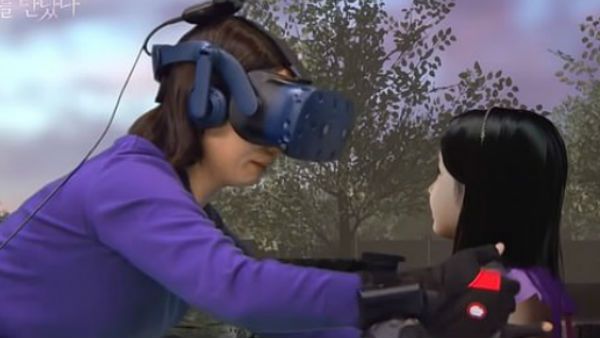 മരിച്ച മകളുമായി അമ്മയുടെ കൂടിക്കാഴ്ച: അപൂര്‍വ്വ വേദിയായി ടിവി ഷോ, സംഭവം കൊറിയയില്‍!!