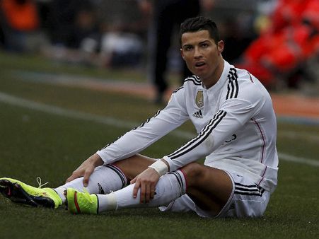 കൊറോണയില്‍ നിന്ന് രക്ഷനേടാന്‍ റൊണാള്‍ഡോ സ്വകാര്യ ദ്വീപ് വാങ്ങി?, വാര്‍ത്തയിലെ സത്യമിതാണ്