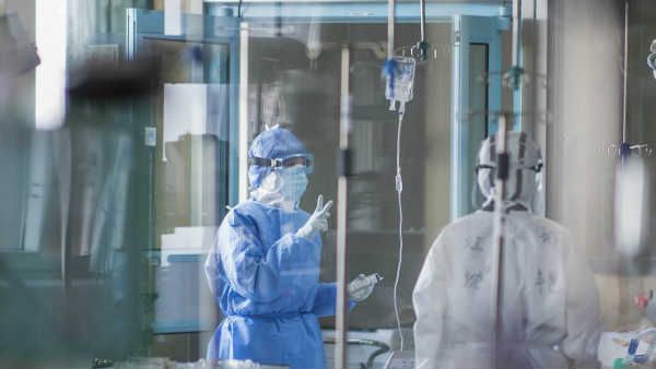 കൊവിഡുമായി ബന്ധപ്പെട്ട വ്യാജ വാർത്തകൾ തടയണം, സുപ്രീം കോടതിയുടെ മാർഗനിർദേശം തേടി കേന്ദ്രം