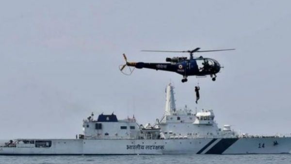 കൊറോണ വൈറസ് ഭീതി: നാവിക സേനയുടെ അന്താരാഷ്ട്ര നാവികാഭ്യാസം പിന്‍വലിച്ചു, ക്ഷണിച്ചത് 41 രാജ്യങ്ങളെ