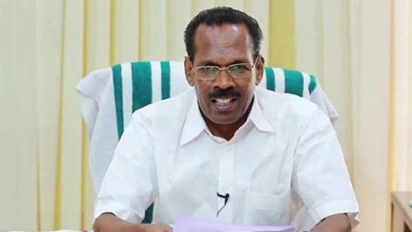 ബാലചന്ദ്രന്‍ ചുള്ളിക്കാട് നടത്തിയ നിരീക്ഷണം കാലിക പ്രസക്തം: പങ്കുവെച്ച് ടിപി രാമകൃഷ്ണന്‍