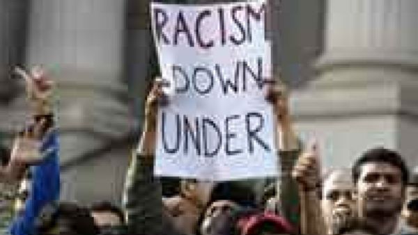 കൊറോണ വാക്‌സിന്‍ ആഫ്രിക്കക്കാരില്‍ പ്രയോഗിക്കണം... വംശീയ പരാമര്‍ശവുമായി ഫ്രഞ്ച് ഡോക്ടര്‍മാര്‍!!