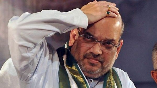 കശ്മീരില്‍ തൊട്ട അമിത് ഷാ പെട്ടു; പ്രതിഷേധത്തില്‍ അമ്പരന്ന് കേന്ദ്രം, ഒടുവില്‍ ചട്ടങ്ങള്‍ തിരുത്തി