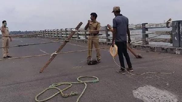 ദേശാഭിമാനി ന്യൂസ് എഡിറ്റർക്ക് മർദ്ദനം: മുഖ്യമന്ത്രിയ്ക്കും ജില്ലാ പോലീസ് മേധാവിക്കും പരാതി
