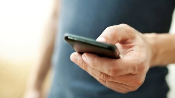 വട്ടംകറക്കി സന്ദേശങ്ങൾ: അതിഥി തൊഴിലാളികൾ കൂട്ടത്തോടെ കണ്ണൂർ റെയിൽവേ സ്റ്റേഷനിലെത്തി, തിരിച്ചയച്ചു