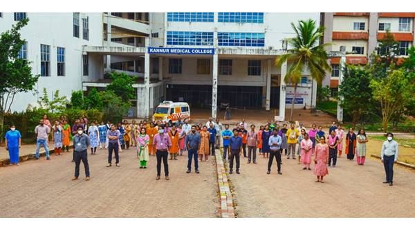 ദൗത്യം വിജയകരം: അഞ്ചരക്കണ്ടി കെയർ സെന്ററിൽ നിന്നും നാലാമത്തെ സംഘവും പടിയിറങ്ങി, ഇനി ക്വാറന്റൈൻ