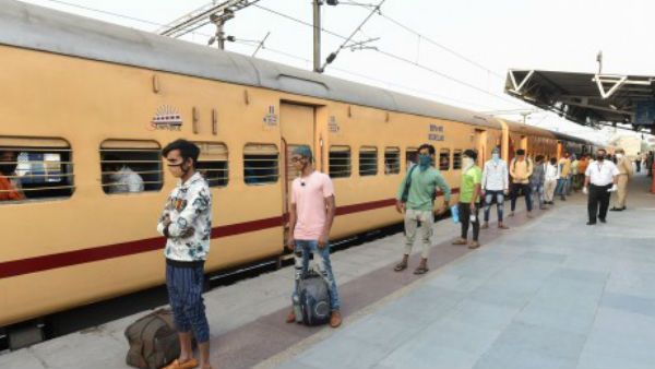 അതിഥി തൊഴിലാളികൾക്ക് ആശ്വാസം: ബെംഗളുരുവിൽ നിന്ന് ഒഡിഷയിലേക്ക് ആദ്യ ട്രെയിൻ, മടങ്ങിയത് 1,190!!