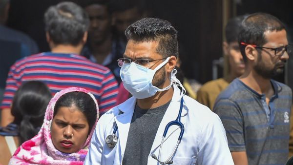 കേരളത്തിലേക്കുള്ള ആഭ്യന്തര യാത്രികർക്കുള്ള നിർദേശങ്ങൾ: രജിസ്ട്രേഷൻ മുതൽ ക്വാറന്റൈൻ വരെ അറിയേണ്ടത്