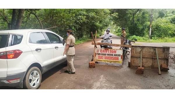 കണ്ണൂരിൽ കാലവർഷക്കെടുതി കൂടുന്നു: റവന്യു ഉദ്യോഗസ്ഥന്മാർ അതിർത്തികളിൽ കൊ വിഡ് പരിശോധനയിൽ