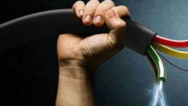 കൈയ്യിലെ കമ്പി 11 കെവി ലൈനില്‍ തട്ടി... ഒടുവില്‍ ബംഗാള്‍ സ്വദേശിക്ക് സംഭവിച്ചത്, ദാരുണം!!