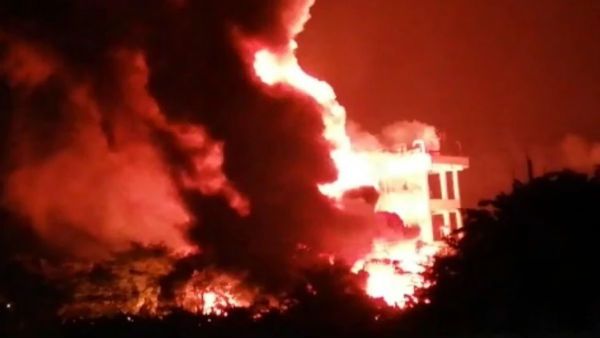 വിശാഖപട്ടണം കെമിക്കല്‍ പ്ലാന്റില്‍ വന്‍ പൊട്ടിത്തെറി... തീപ്പിടിത്തം, നിരവധി പേര്‍ക്ക് പരിക്ക്!!