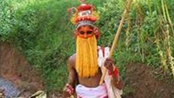 ഓലക്കുട ചൂടി ചായം പൂശി മണി കിലുക്കി ഇക്കുറി ഓണപ്പൊട്ടനെത്തില്ല, കാത്തിരിപ്പിലാണ് മലബാർ