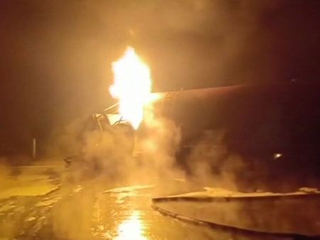 മഹാരാഷ്ട്രയില്‍ സിലിണ്ടര്‍ പൊട്ടിതെറിച്ച് അപകടം; 12 പേര്‍ക്ക് പരിക്ക്; 4 പേര്‍ക്ക് ഗുരുതരം