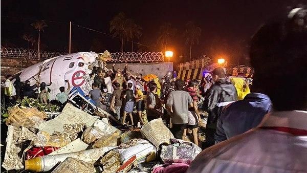 കരിപ്പൂരിൽ ജീവൻ പണയം വെച്ച് രക്ഷാപ്രവർത്തനം; 600 ഓളം പേർ ക്വാറന്റീനിൽ