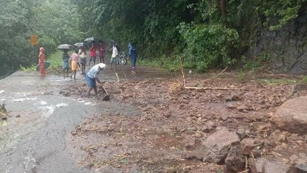 മണിമലയാർ കരകവിഞ്ഞു: മീനച്ചിലാറിൽ ജലനിരപ്പ് ഉയർന്നു; പാലയിലും കോട്ടയത്തും വെള്ളപ്പൊക്ക ഭീഷണി!!