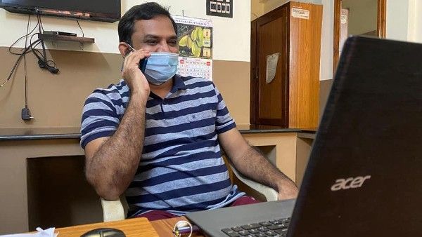 മലപ്പുറം കളക്ടറും സംഘവും കൊറോണ ചികില്‍സയില്‍; എങ്ങനെയാണ് ജില്ലാ ഭരണം? അറിയാം...