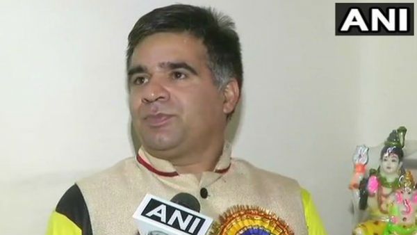 കശ്മീര്‍ നേതാക്കള്‍ ദിവാസ്വപ്‌നം കാണുന്നു, ആര്‍ട്ടിക്കിള്‍ 370 തിരിച്ചെത്തില്ല, തുറന്നടിച്ച് ബിജെപി!