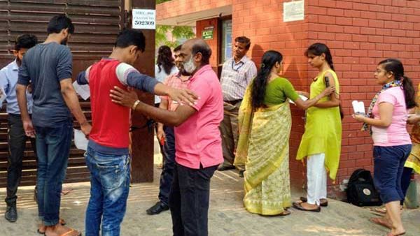 NEET 2020 നീറ്റ് പരീക്ഷ 2020; വസ്ത്രധാരണത്തിലെ മാറ്റങ്ങള്‍ എന്തൊക്ക? പുതിയ വിവരങ്ങള്‍ ഇങ്ങനെ