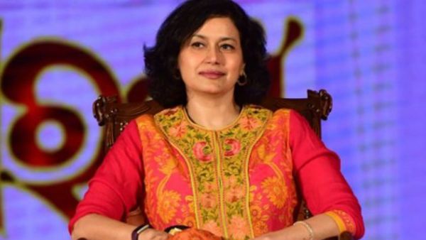 പ്രായപൂര്‍ത്തിയാവാത്ത പെണ്‍കുട്ടിയുടെ പീഡനം: ഒടിവി എംഡിയുടെ സംഭാഷണം ചോര്‍ന്നു, വിവാദം!!