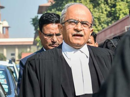 അവിടെ ഒരു പള്ളിയും ഉണ്ടായിരുന്നില്ല, ഇത് പുതിയ ഇന്ത്യയിലെ നീതി; ബാബറി മസ്ജിദ് വിധിയിൽ പ്രശാന്ത് ഭൂഷൺ