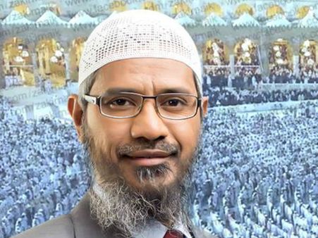 വിദ്വേഷ പ്രചാരണം: സാക്കിർ നായികിന്റെ പീസ് ടിവിയുടെ യുട്യൂബും ആപ്പും നിരോധിച്ചേക്കും!!