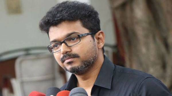 രാഷ്ട്രീയ പ്രവേശനം എപ്പോള്‍? ഒടുവില്‍ തുറന്ന് പറഞ്ഞ് ദളപതി വിജയ്, തമിഴ് രാഷ്ട്രീയം മുള്‍മുനയില്‍